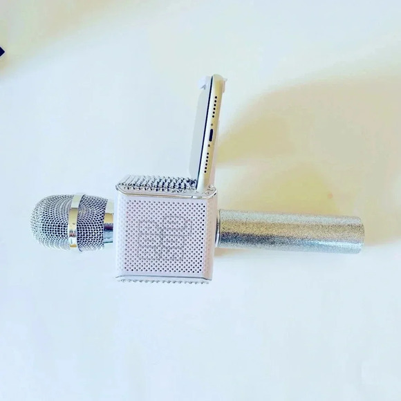Tzumi Pop Solo Karaoke Microphone Gem Edition with Phone Holder - Picture 6 of 8